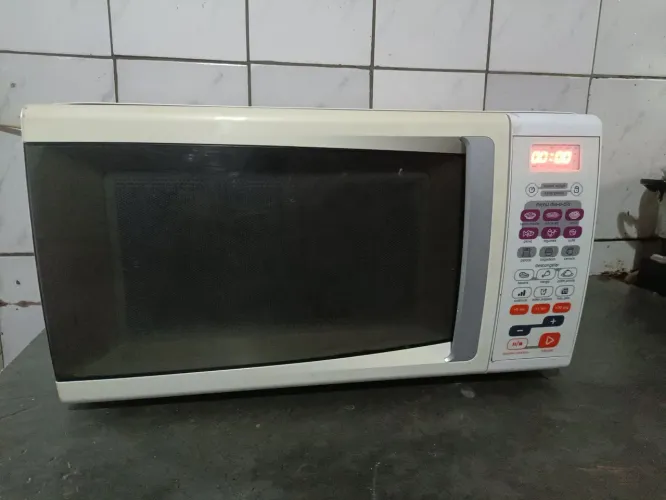 Microondas Brastemp 31 litros 