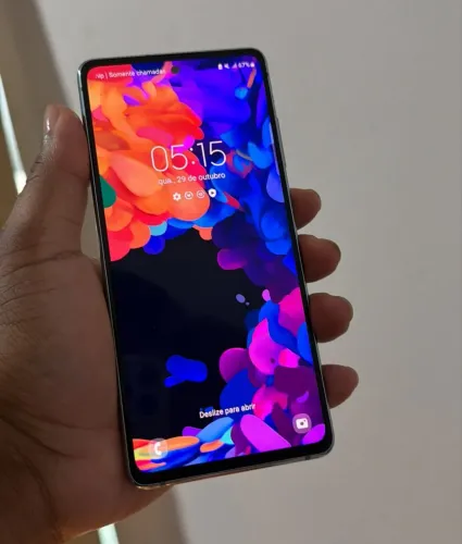Samsung s20 fé 128GB em perfeito estado, whats *