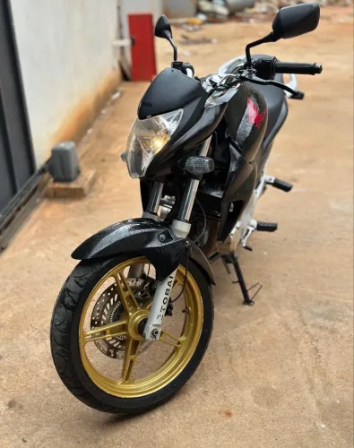 Honda CB 300R