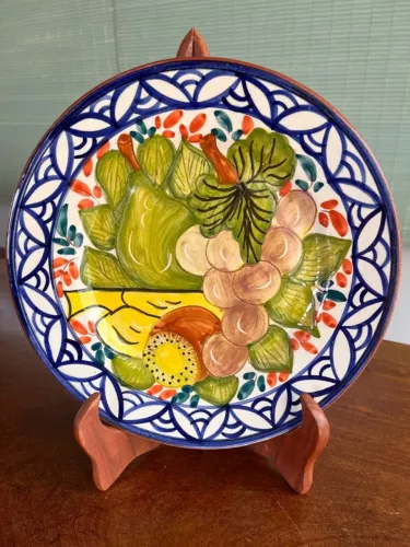 Prato decorativo português pintado à mão frutas - 26cm