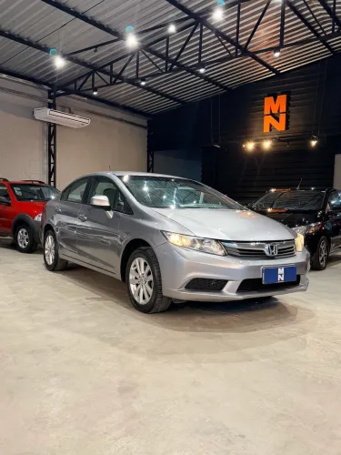 Honda Civic Sedan LXS 1.8/1.8 Flex 16V Aut. 4P 2016