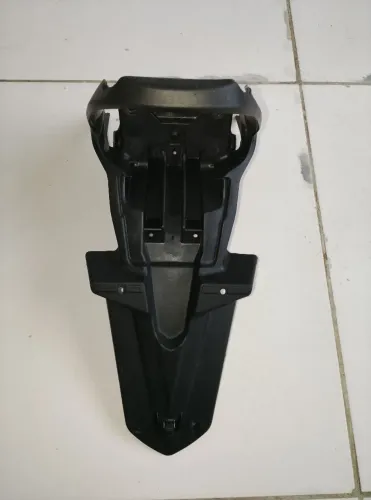 Paralama traseiro de Bros 150