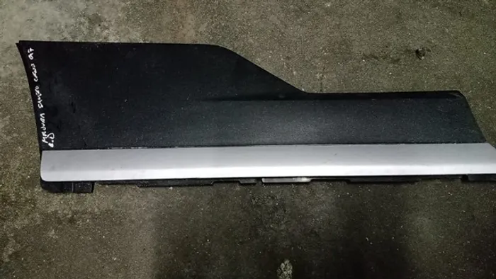 Moldura Saveiro Cross lado direito