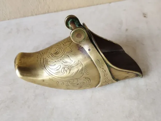 Estribo antigo 
