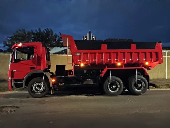 Fabricação de carroceria Basculante 