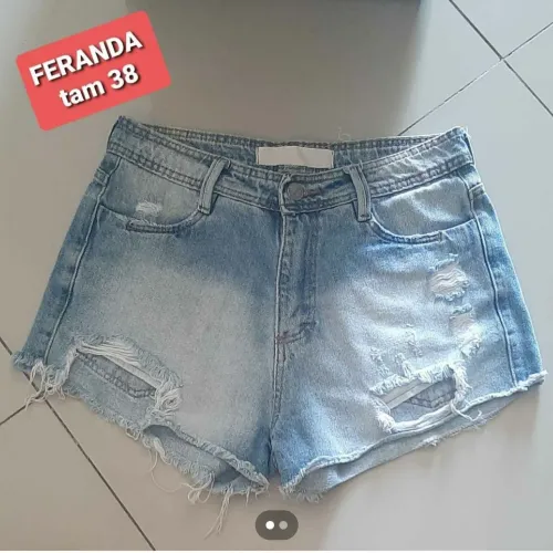 Short jeans