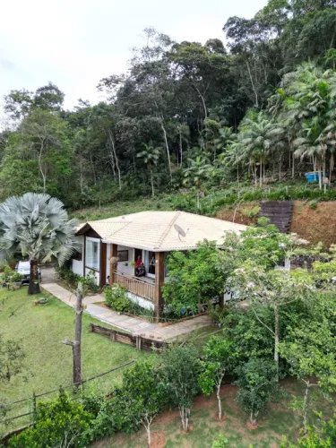 Casa em Condomínio Fechado - Recanto dos Colibri