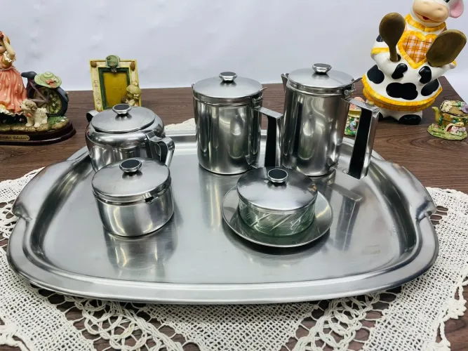 Antigo jogo de café em aço inox Wolff com 6 peças