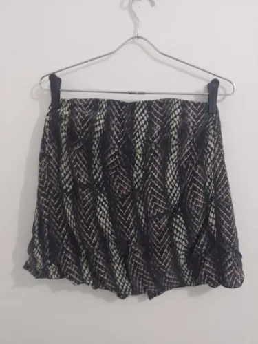 blusa/bata tomara que caia da  Animale 