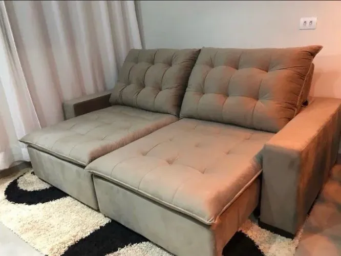 Sofá Retrátil de 3 Lugares - Novo