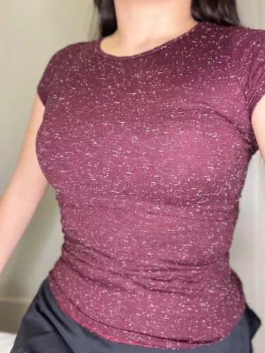 Camiseta Feminina PP Vinho com Detalhes - C&A