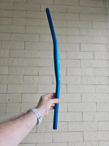 Guidão FUNN para MTB, 710mm x 31.8mm -AZUL - Alumínio (excelente estado)