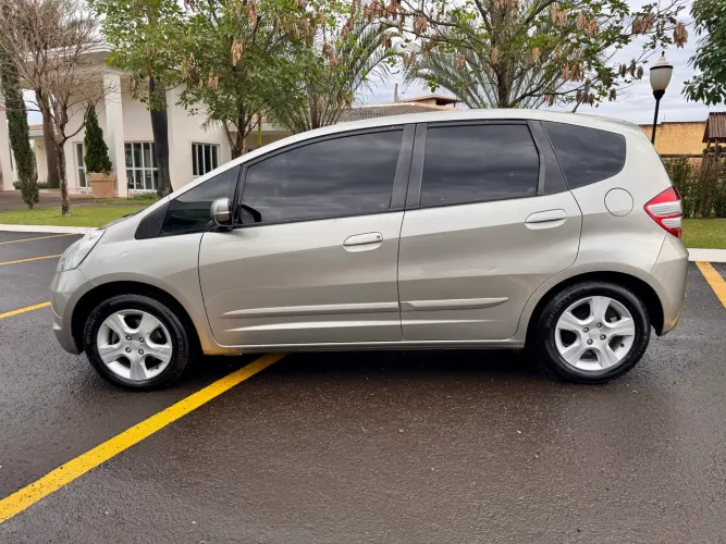 Honda Fit LX 1.4/ 1.4 Flex 8v/16v 5P Mec. 2009