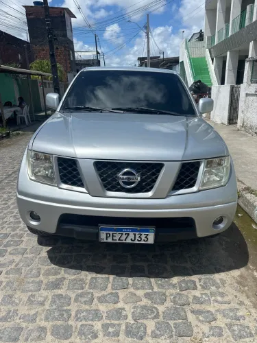 Nissan Frontier XE CD 4X4 2.5 TB Diesel 2013