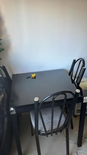 Mesa de Cozinha Preta 75x75 + 4 Cadeiras