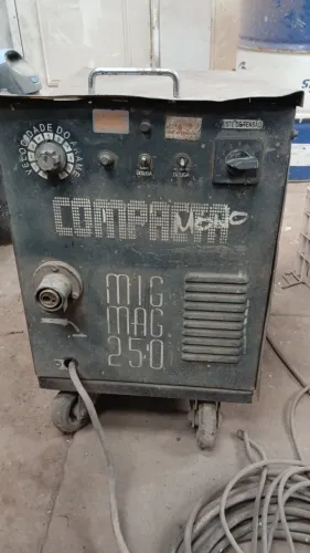 Maquina MIG MAG 250 Compacta R$ 2.600,00