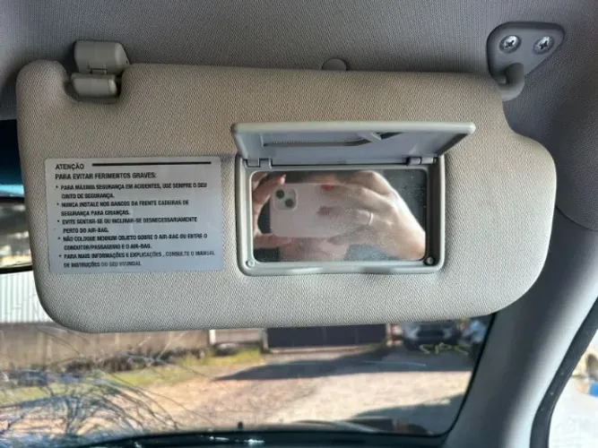 PARA SOL ESQUERDO E DIREITO HYUNDAI TUCSON 2011/2012