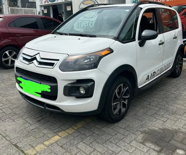 Troco por casa e assumo parcela Citroen Aircross Exclusive 1.6 Flex 16V 5P Aut. 2015