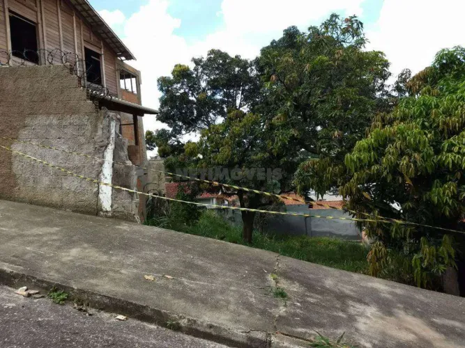 Este Lote Representa uma Oportunidade Única para Investidores e Construtoras na Melhor Loc