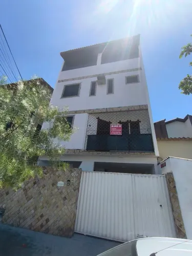 Alugo casa no turf perto da Record