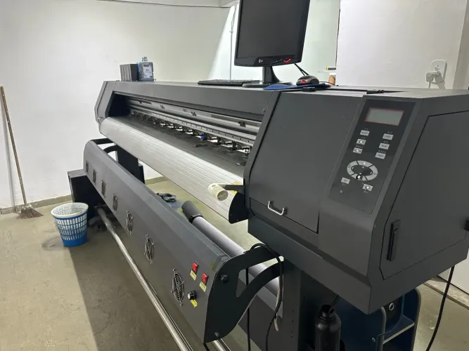 Plotter de Impressão Digital - Qualidade Profissional