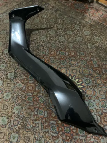 Carenagem tampa lateral esquerda Yamaha NMax160 2021/24  