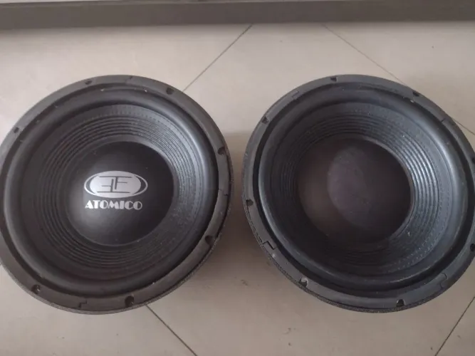 Par de Alto falante subwoofer 10" 600RMS (Real)