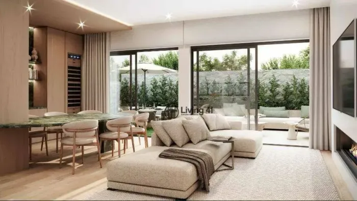 Casa com 3 dormitórios à venda, 211 m² por R$ 1.586.500 - Bacacheri