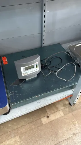 BALANÇA 300 KG USADA