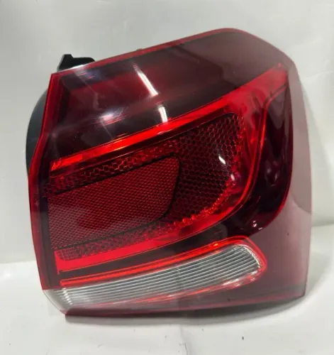 Lanterna direita chevrolet cobalt 2016 2017 a 2020 original
