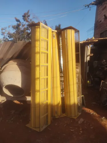 Vendo porta de aço usado nao faço entrega