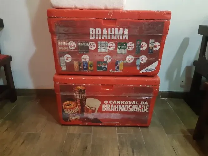 Caixa de isopor brahma