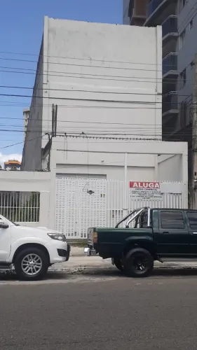 Prédio Comercial para Locação na Travessa Mauriti com 1.574m2, Pedreira