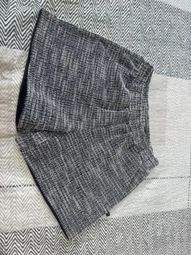 Shorts de tecido texturizado