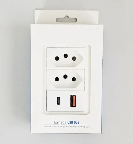 Tomada USB Duo - Carregue seus dispositivos com facilidade!