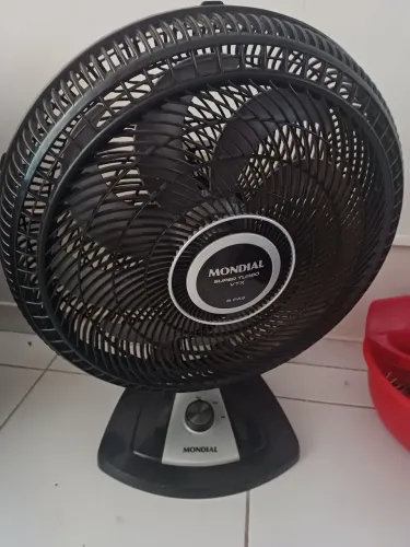 Vendo ventilador seminovo