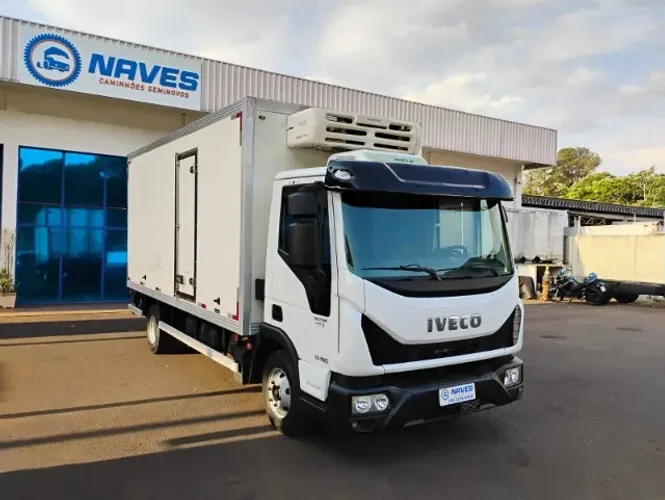 Iveco Tector 11.190 C/ Baú Frigorifico