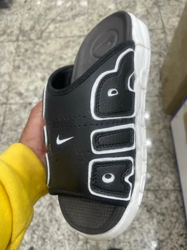 Chinelo Nike air