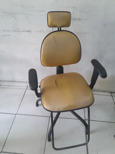 Cadeira de barbeiro para quem ta começando ser barbeiro ?