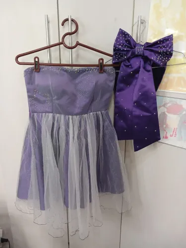 Vestido de festa roxo