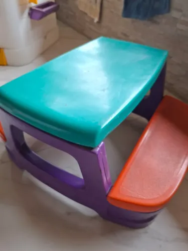 Mesinha infantil mundo azul