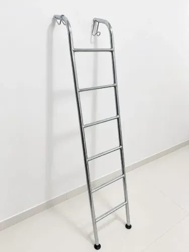 Escada para beliche confort (não machuca o pé) 1,60 Cromada, R$ 170,00