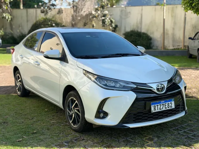 Toyota Yaris XLS Sedan 1.5 Flex 16V 4P Aut. 2023