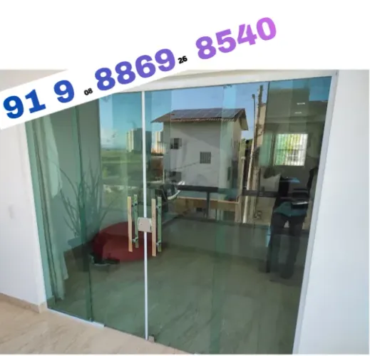 Vidraçaria Porta de Vidro Porta Pivotante Sacadas Cortina de Vidro Vidros Cumur Vidro tem