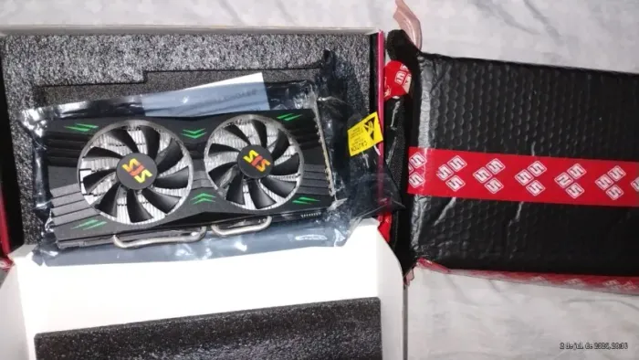 2x RX 580 2048SP SJS na caixa (defeito1 vrm curto / 1 instabilidade com vcore baixo)