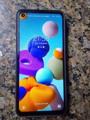 Vende-se Célula Samsung 