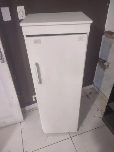 Armárinho multiuso branco