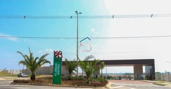 Terreno à venda no Condomínio Florais Safira em Cuiabá.