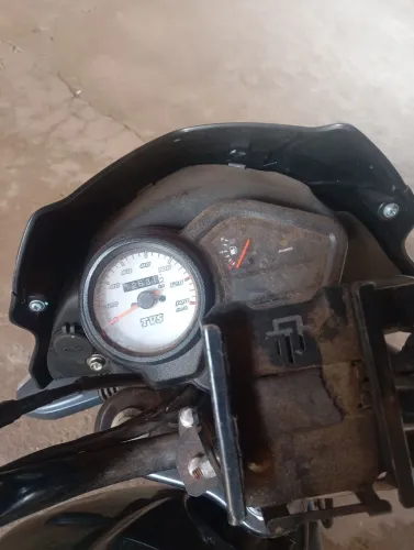 VENDE.SE UM ÁGIO MOTTU,COR PRETO, FINANCIAMENTO PELA MOTTU,FORAM EM 36 MESES, JÁ PAGAS 19