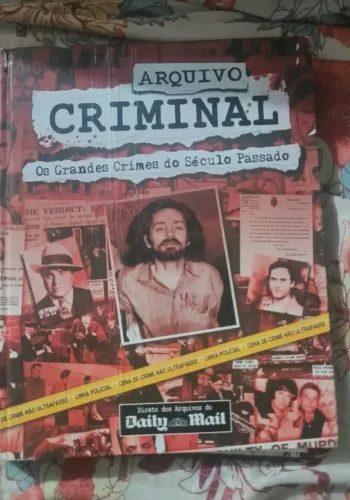 Livro sobre Serial K!llers - Usado